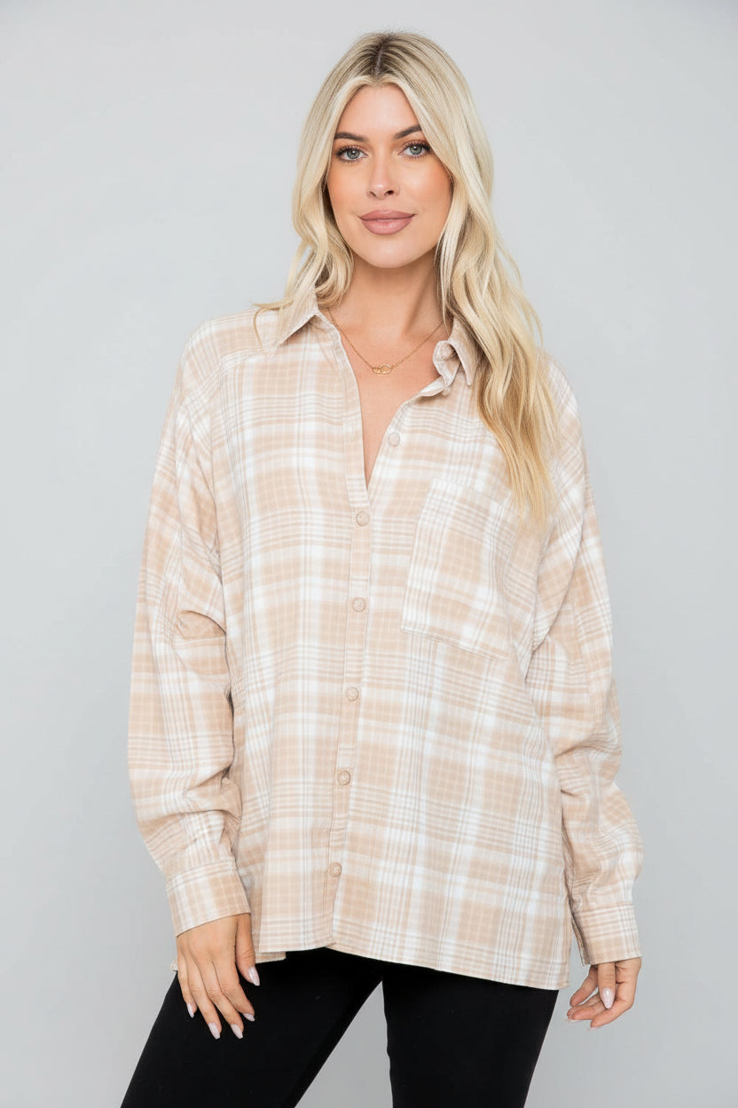 Oversized cotton plaid shirt with raglan sleeves from 26 International, featuring a relaxed fit and classic checkered pattern.