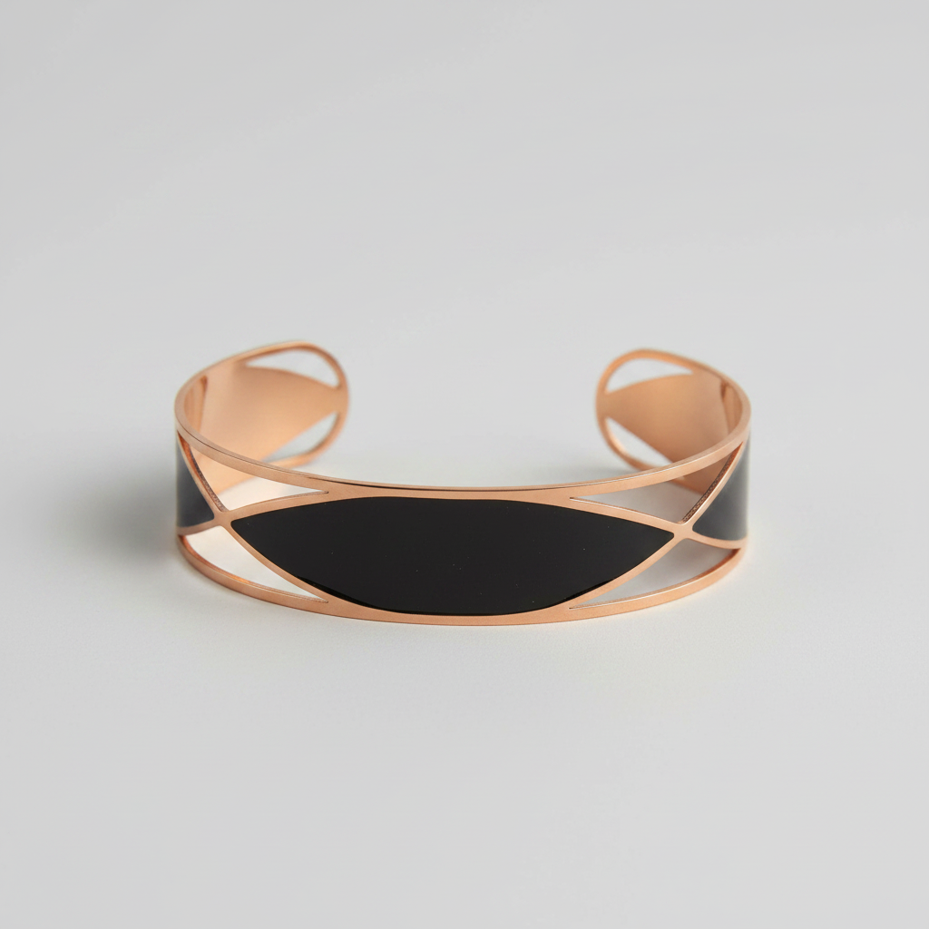 Hypoallergenic stainless steel oval bracelet by Elsie & Zoey, featuring sleek oval links on a clean, modern design.