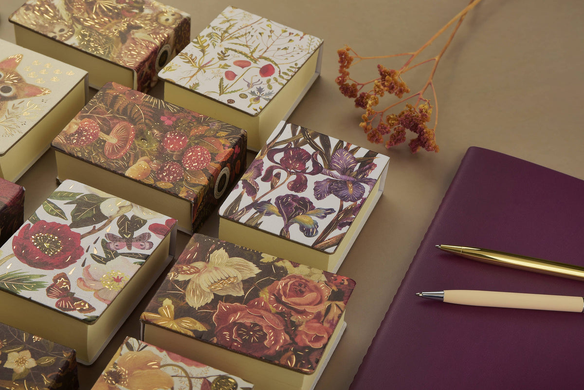 Tear-Away Notepad by BV Bruno Visconti featuring a lush floral bouquet design on the cover.