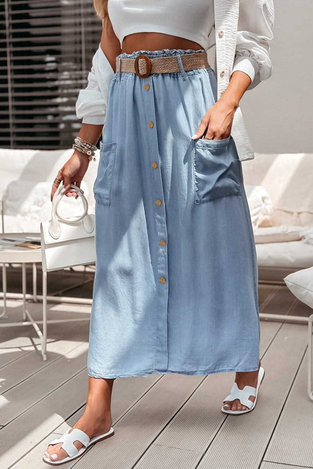 High waisted Beau blue skirt from CSB Private Label, featuring a stylish design and flattering fit.
