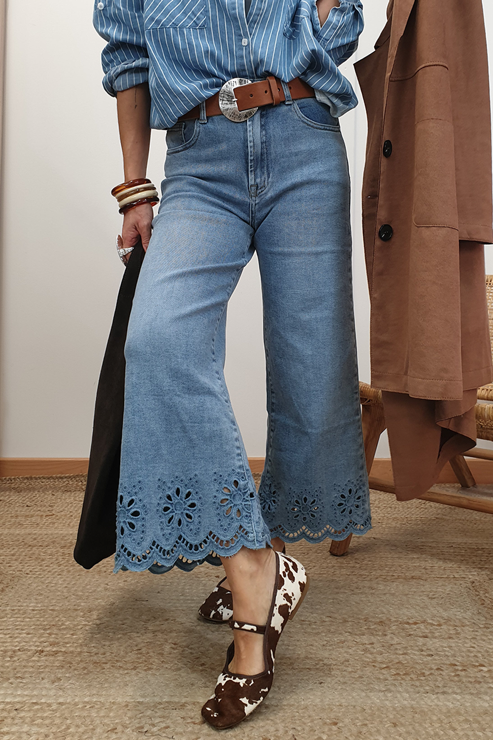 Dusk blue embroidered cropped high waist wide-leg jeans by CSB Private Label with detailed embroidery and relaxed fit.