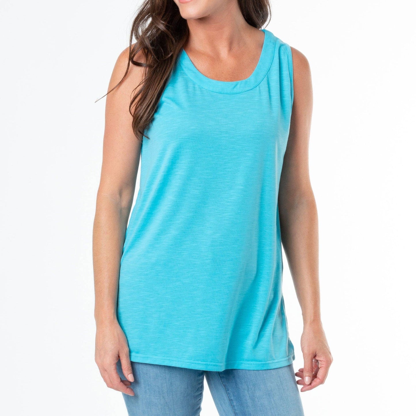 Howard's cotton tank top with scoop neck, sleeveless jersey swing style, ideal for casual summer wear.